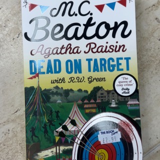 M.C.Beaton - Dead on Target