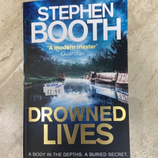 Stephen Booth - Drowned Lives